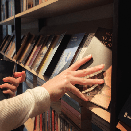 WHAT TO EXPECT FROM THE 2026 LITERARY SEASON