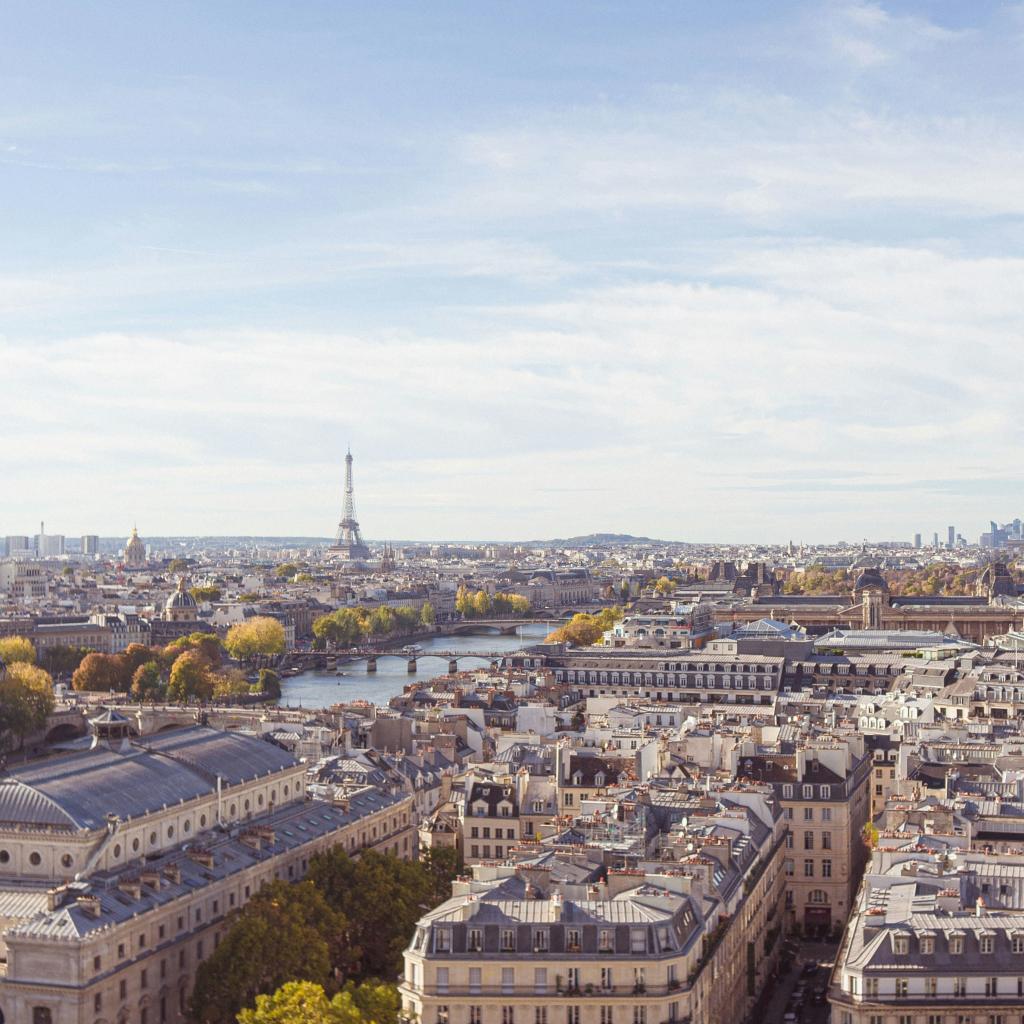 The Most Beautiful Rooftops in Paris Winter